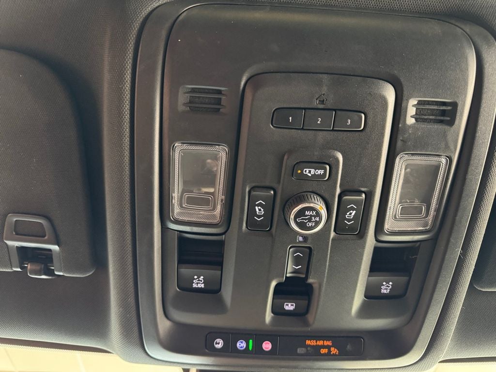 Used 2024 Sterling Metallic GMC 4WD AT4 image 24