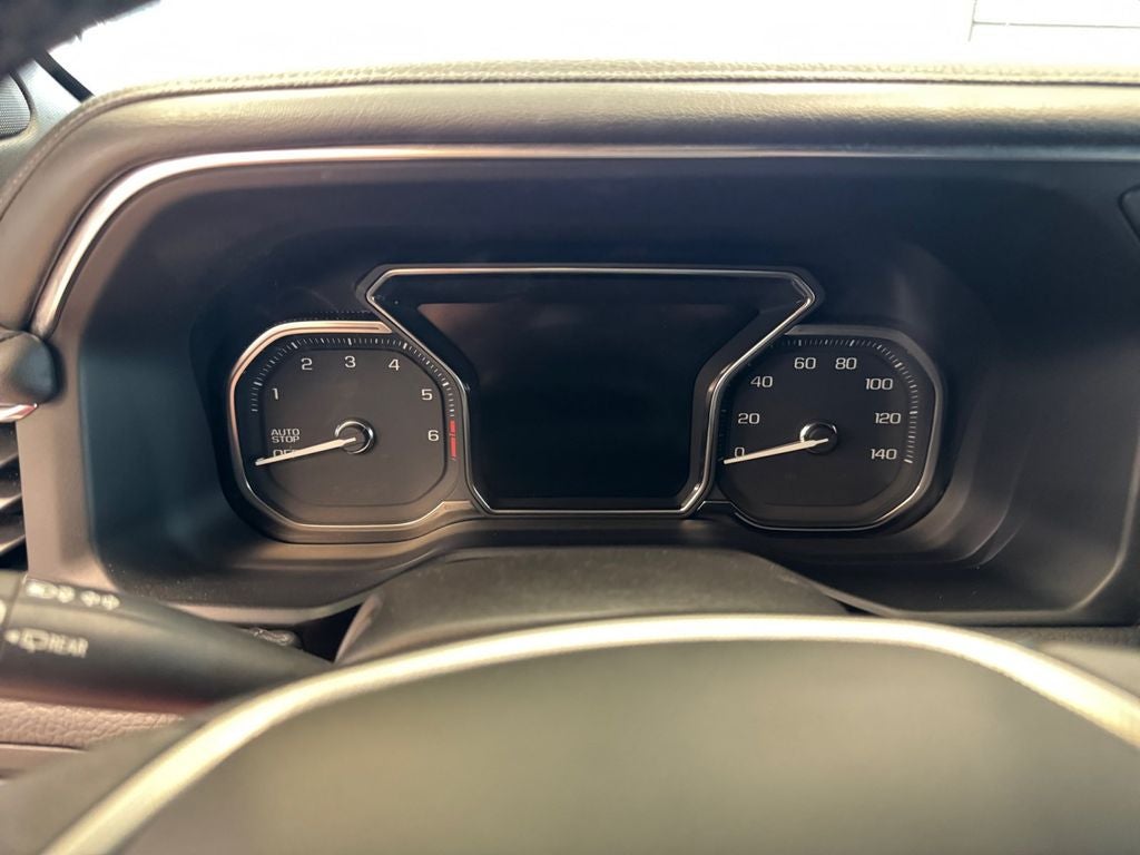 Used 2021 Onyx Black GMC 4WD Denali image 14
