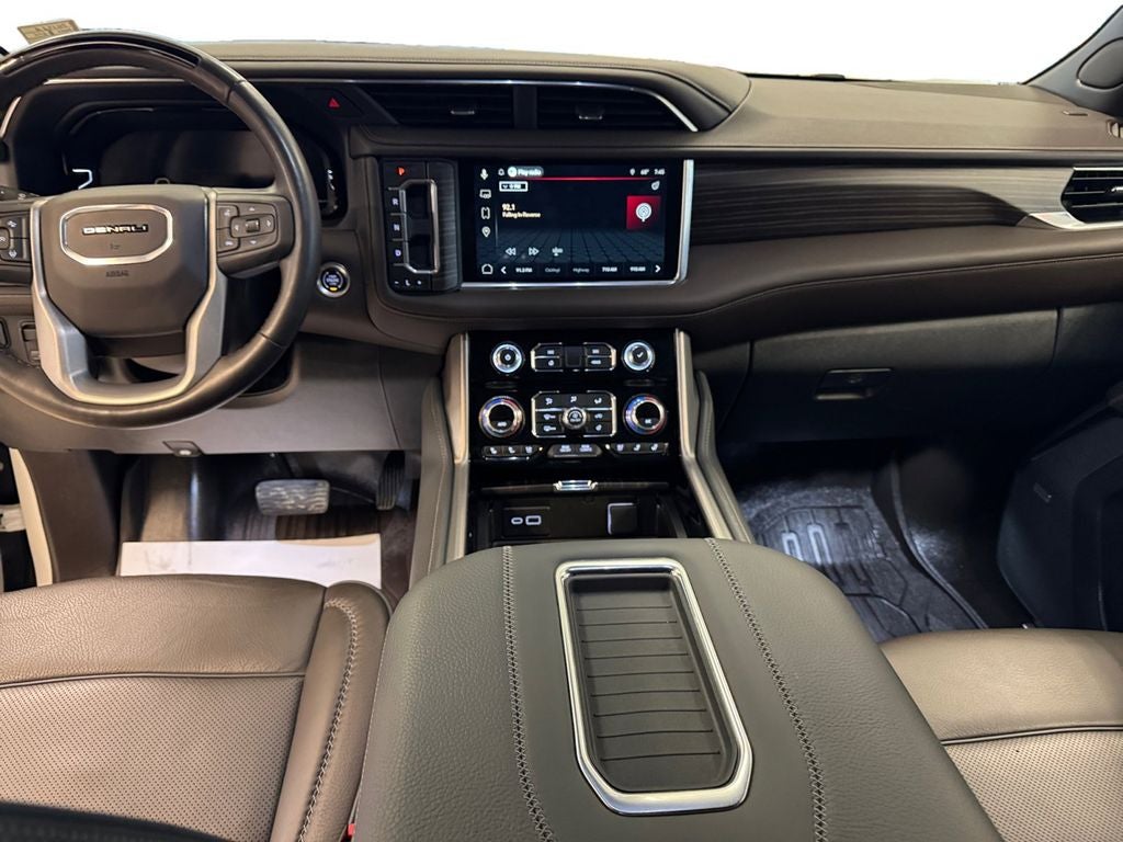 Used 2024 White Frost Tricoat GMC 4WD Denali image 12