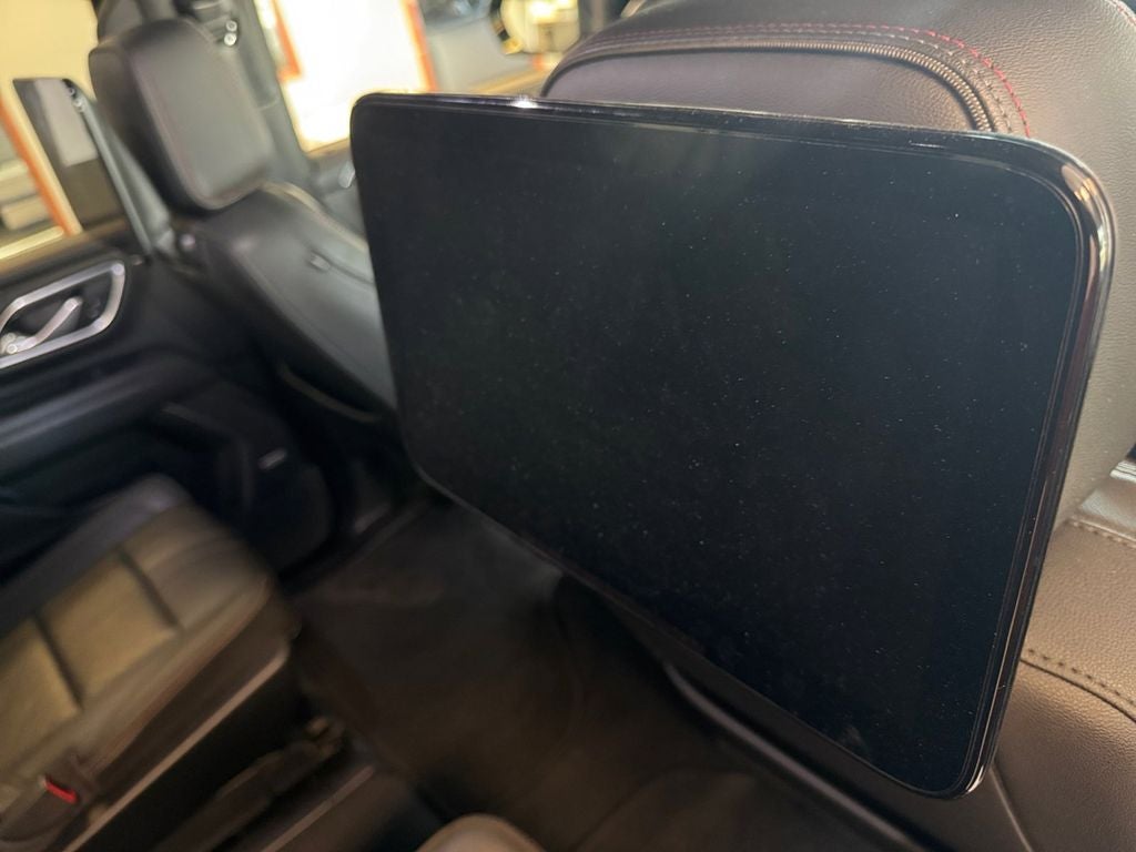 Used 2021 Black Chevrolet RST image 22