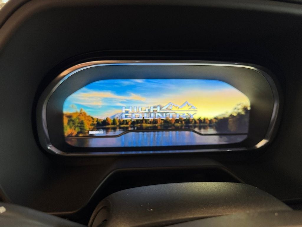 Used 2022 Black Chevrolet High Country image 14