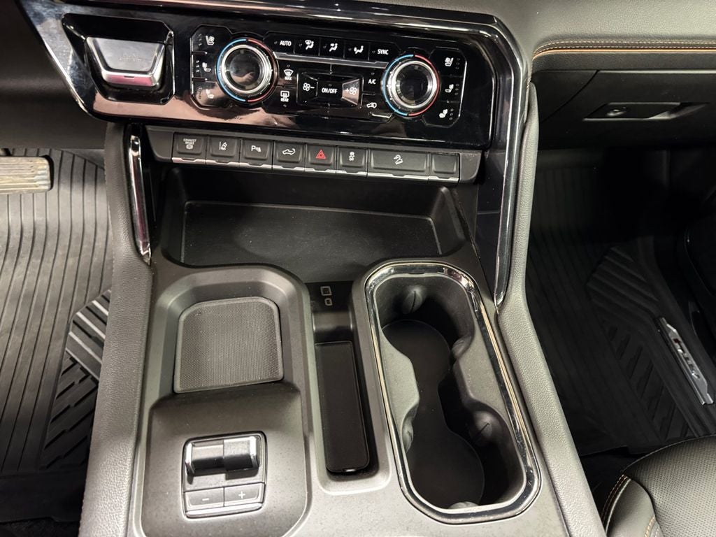 Used 2024 Sterling Metallic GMC AT4 image 15