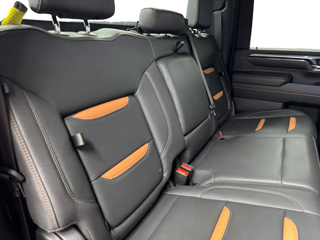 Used 2024 Sterling Metallic GMC AT4 image 18