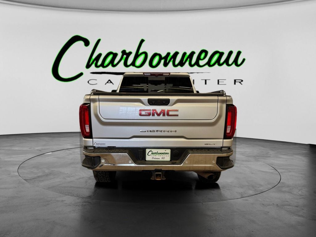 Used 2021 Quicksilver Metallic GMC 4WD Crew Cab Standard Bed SLT image 4