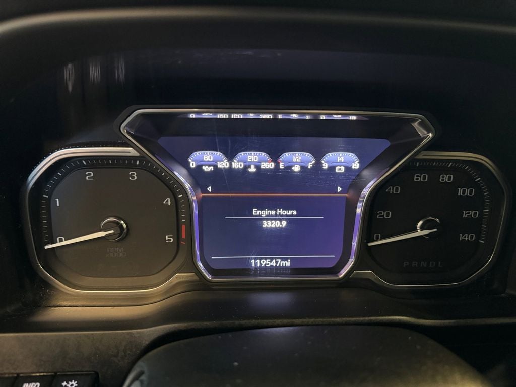 Used 2020 Summit White GMC 4WD Crew Cab Standard Bed AT4 image 14