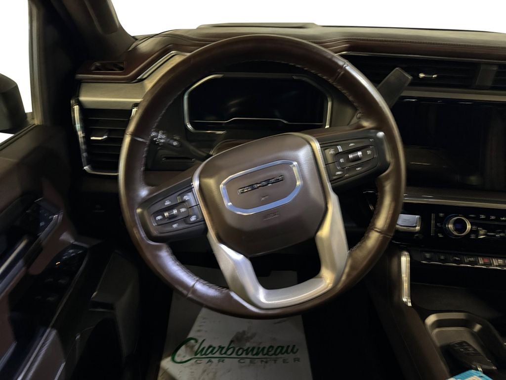 Used 2024 Sterling Metallic GMC 4WD Crew Cab Long Bed Denali image 13