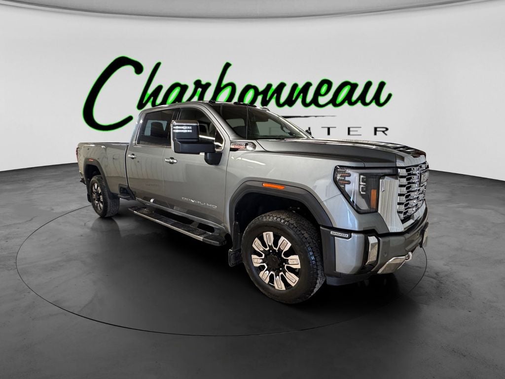 Used 2024 Sterling Metallic GMC 4WD Crew Cab Long Bed Denali image 7