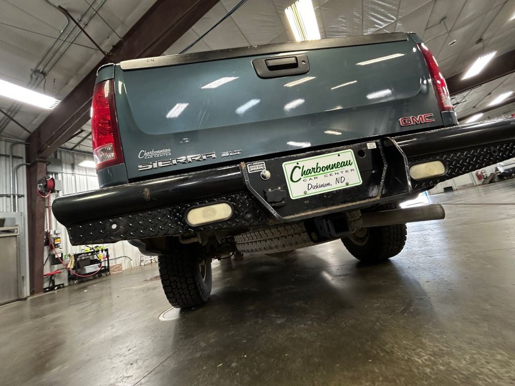 Used 2009 Stealth Gray Metallic GMC SLT image 24