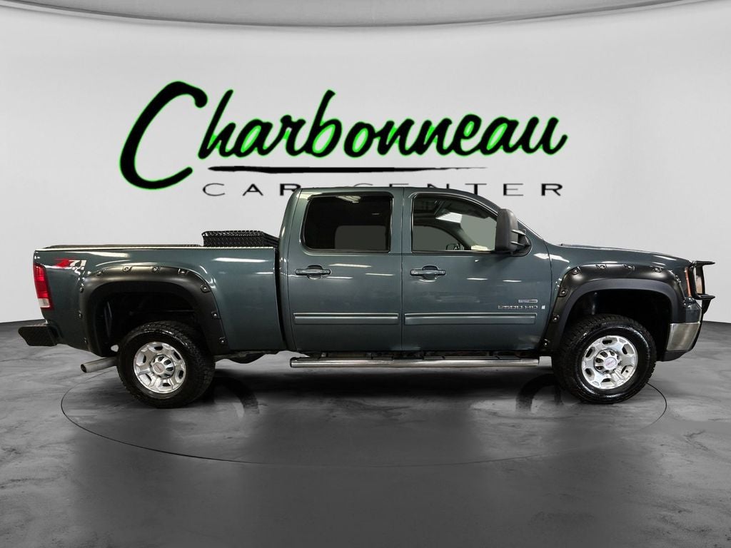 Used 2009 Stealth Gray Metallic GMC SLT image 6