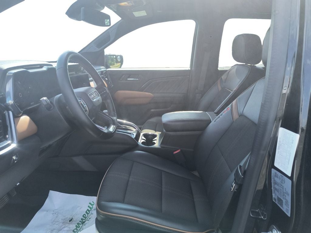 Used 2023 Onyx Black GMC AT4 image 10