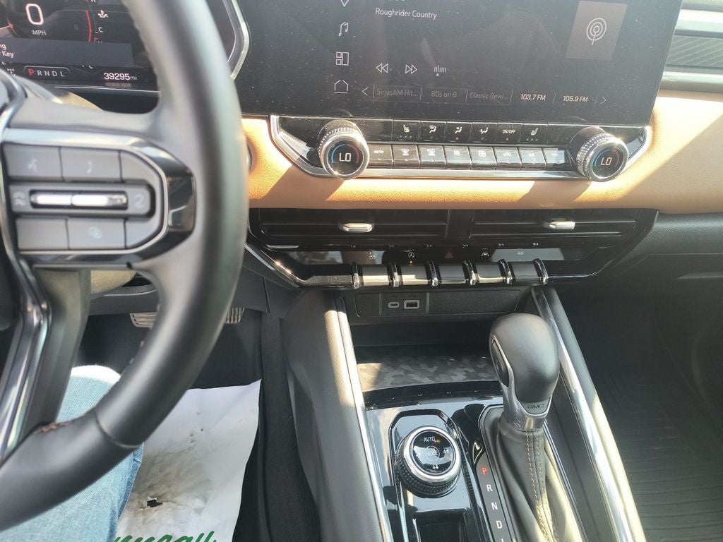 Used 2023 Onyx Black GMC AT4 image 15