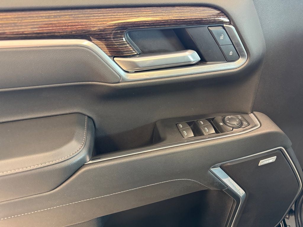 Used 2025 Onyx Black GMC 4WD Double Cab Standard Box Elevation with 3SB image 11