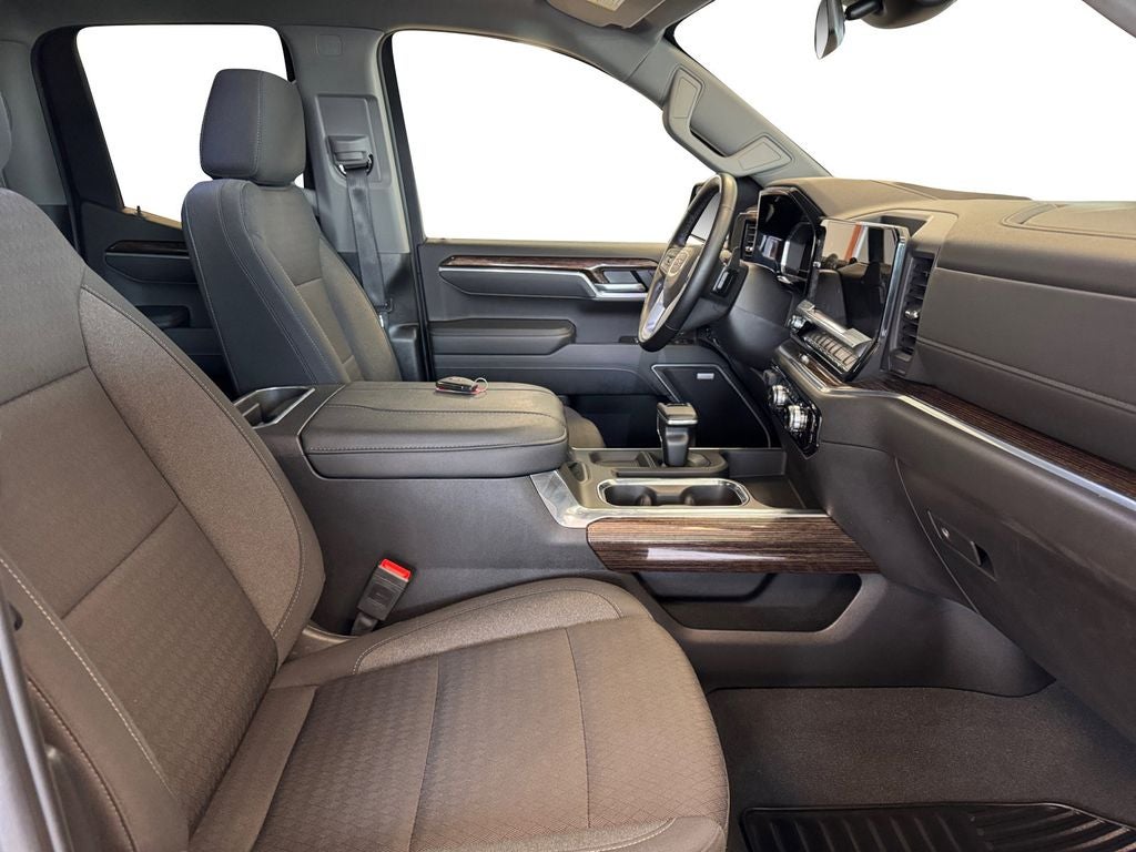 Used 2025 Onyx Black GMC 4WD Double Cab Standard Box Elevation with 3SB image 17