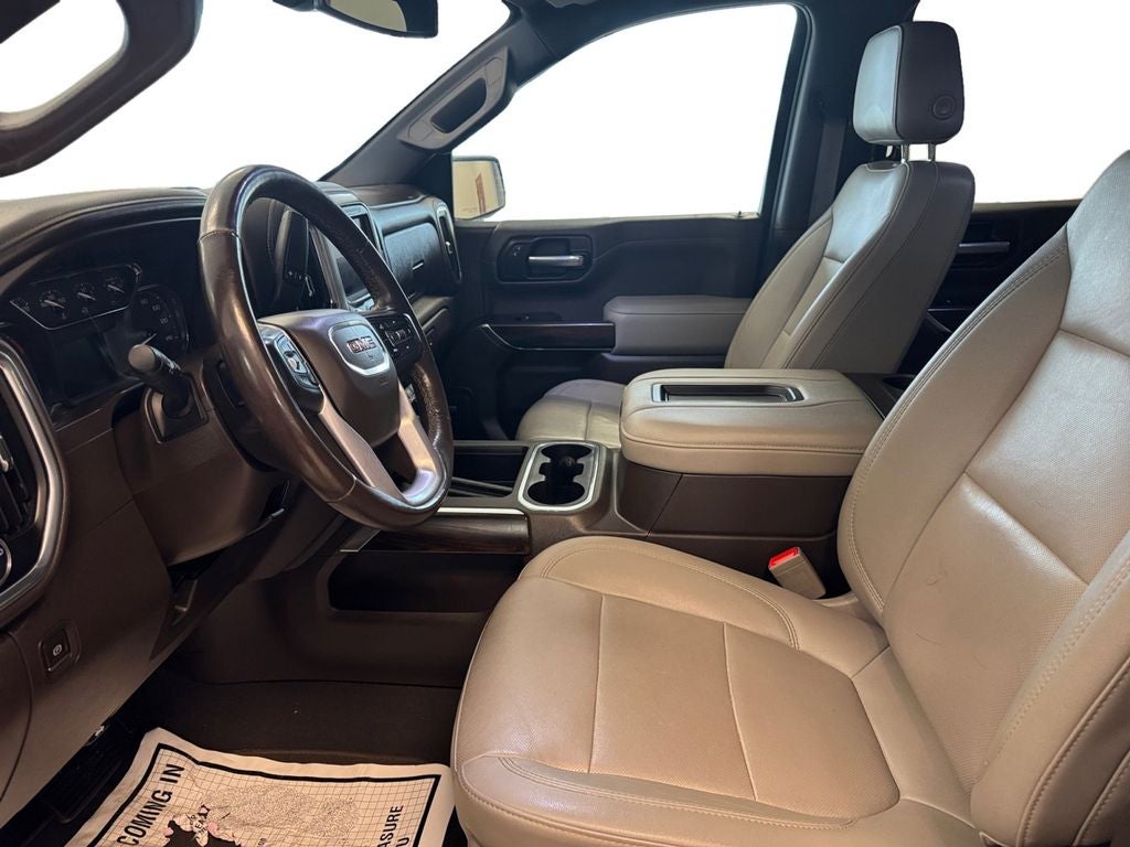 Used 2021 Cayenne Red Tintcoat GMC 4WD Crew Cab Short Box SLT image 10