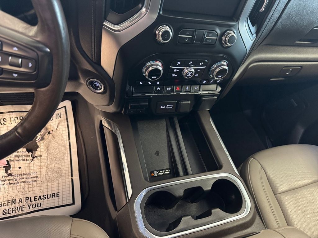 Used 2021 Cayenne Red Tintcoat GMC 4WD Crew Cab Short Box SLT image 15