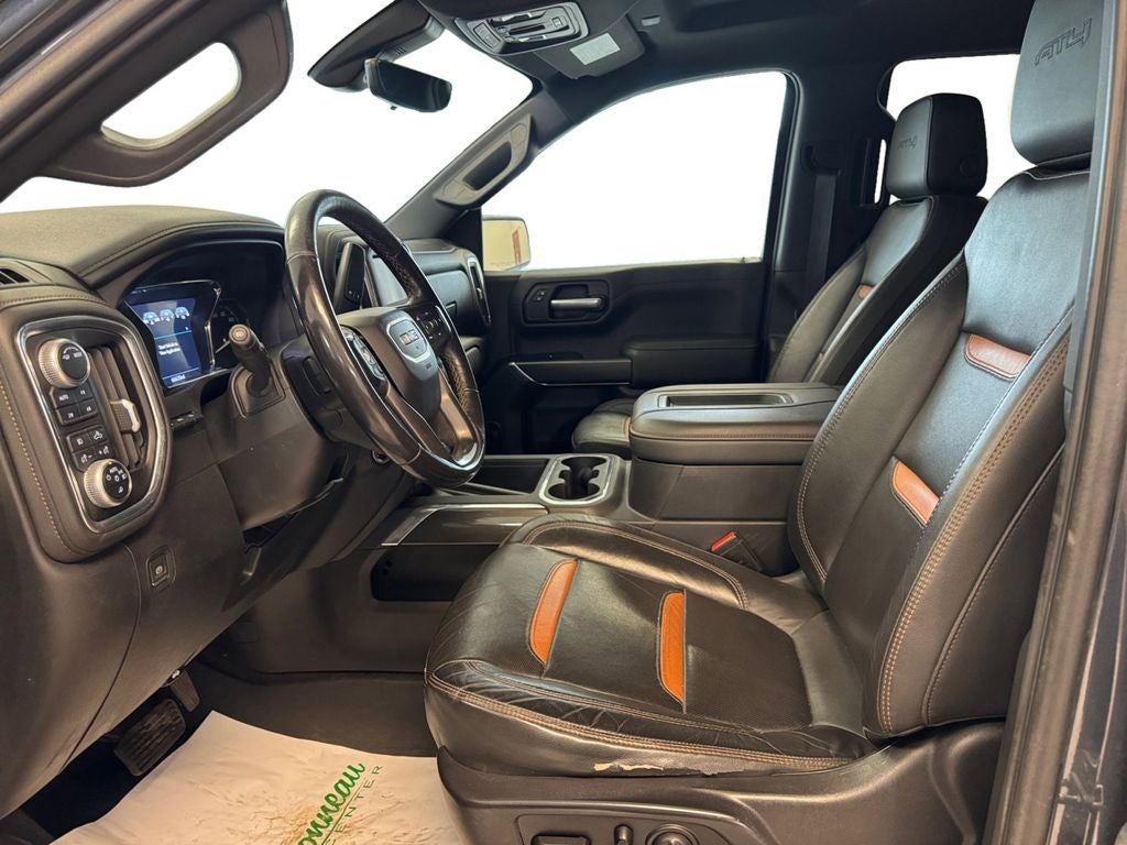 Used 2021 Dark Sky Metallic GMC 4WD Crew Cab Standard Box AT4 image 10