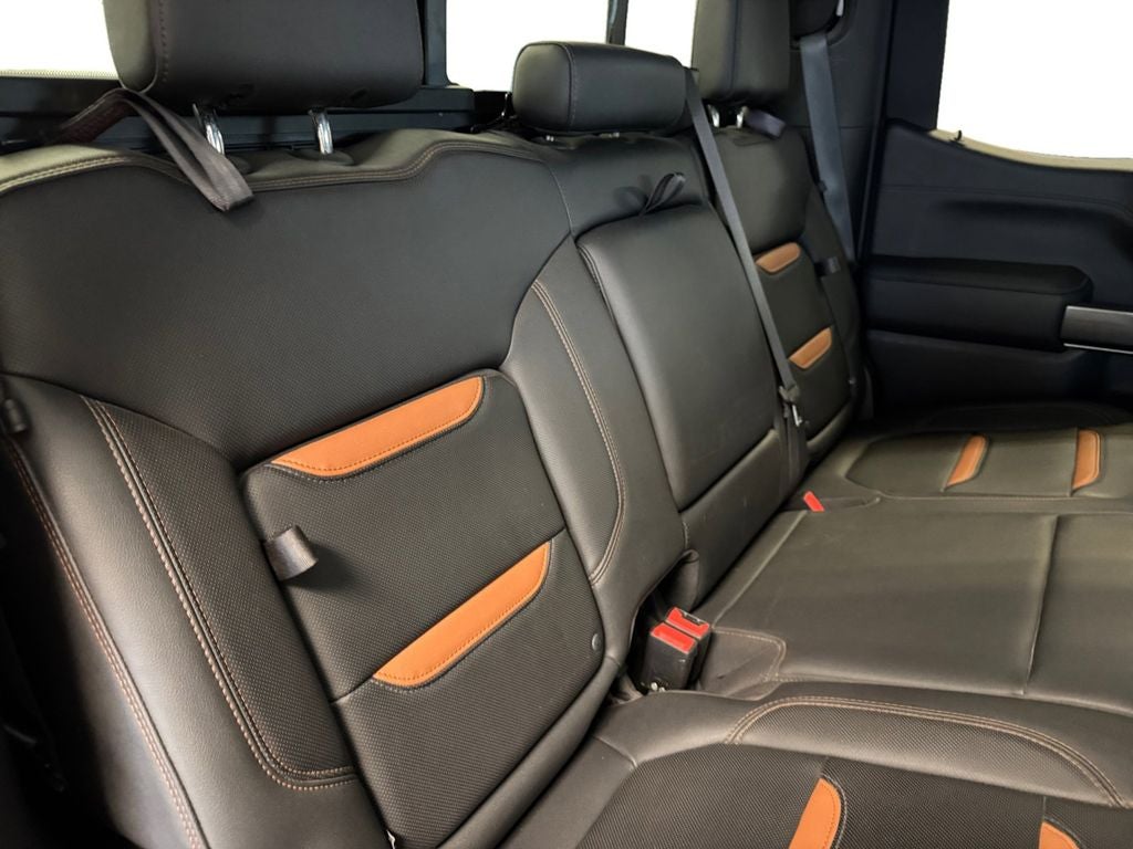 Used 2021 Dark Sky Metallic GMC 4WD Crew Cab Standard Box AT4 image 18