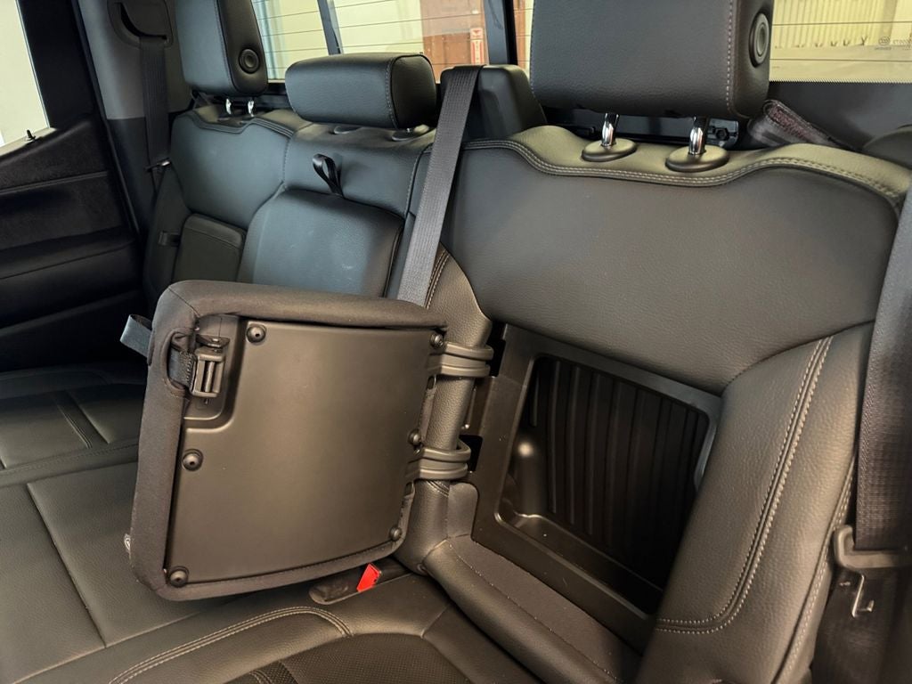 Used 2022 Satin Steel Metallic GMC 4WD Crew Cab Short Box Denali image 21