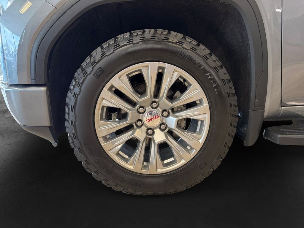 Used 2022 Satin Steel Metallic GMC 4WD Crew Cab Short Box Denali image 9