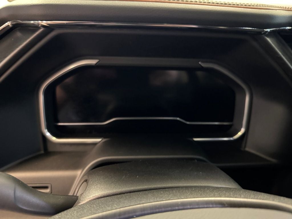 Used 2023 Sterling Metallic GMC 4WD Crew Cab Short Box AT4 image 14