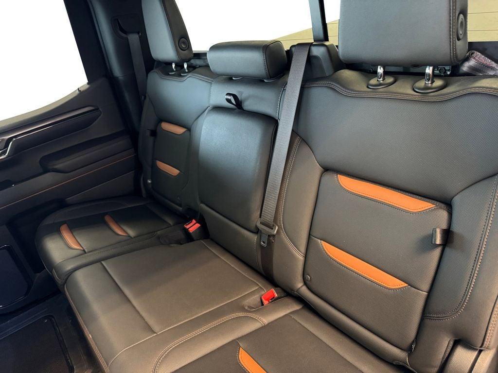 Used 2024 Onyx Black GMC 4WD Crew Cab Short Box AT4 image 16