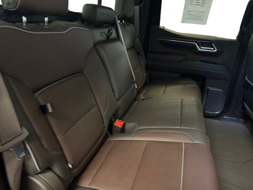 Used 2024 Downpour Metallic GMC 4WD Crew Cab Short Box Denali image 18