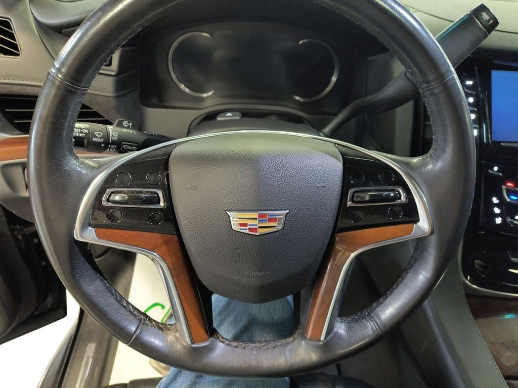Used 2019 Black Raven Cadillac Luxury image 13