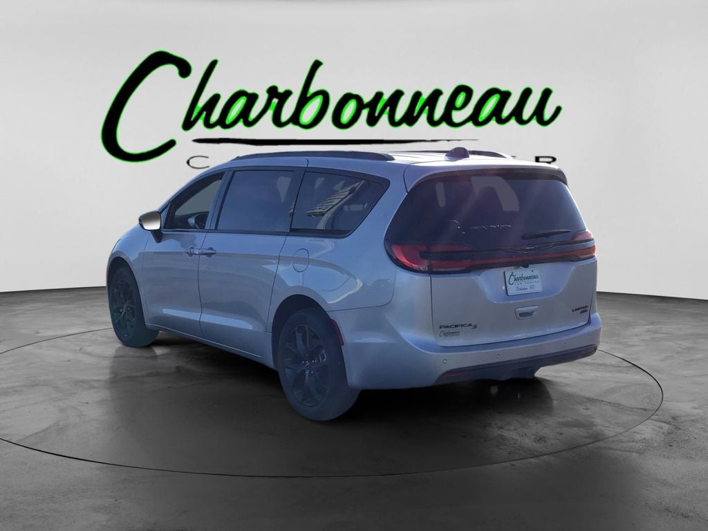New 2026 Silver Mist Clear-Coat Exterior Paint Chrysler PACIFICA LIMITED AWD image 3