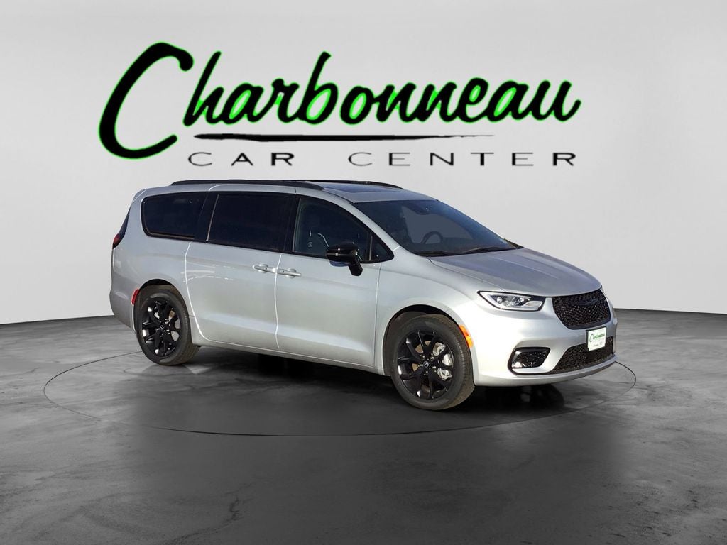 New 2026 Silver Mist Clear-Coat Exterior Paint Chrysler PACIFICA LIMITED AWD image 7