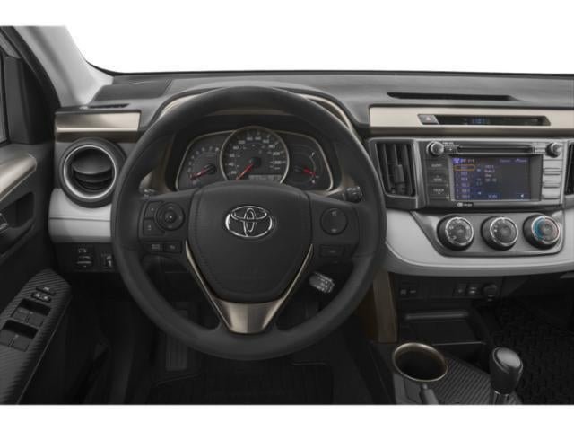 Used 2015 Barcelona Red Metallic Toyota XLE image 6