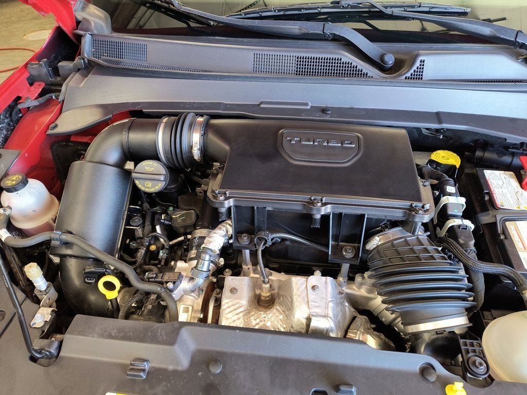 Used 2024 Red Jeep Latitude 4x4 image 20