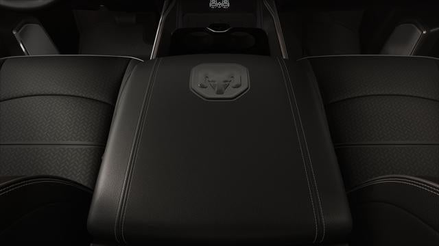 New 2026 Diamond Black Crystal Pearl-Coat Exterior Paint RAM RAM 2500 LARAMIE CREW CAB 4X4 6