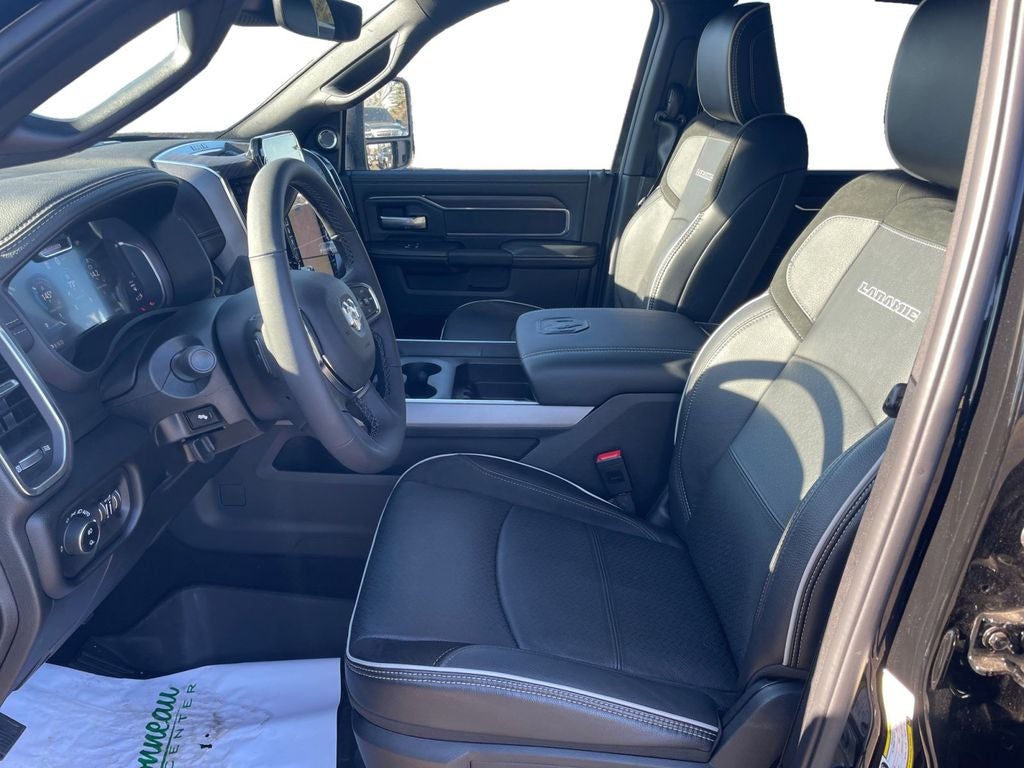 Used 2026 Diamond Black Crystal Pearlcoat RAM Laramie Crew Cab 4x4 6