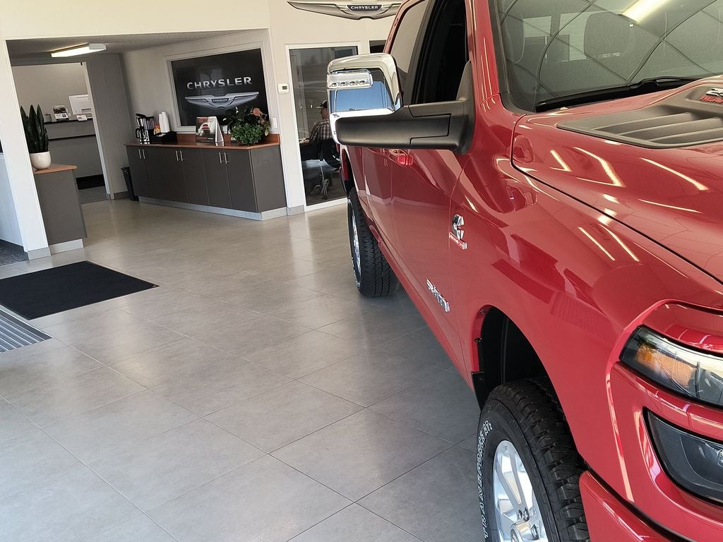 New 2026 Molten Red Pearl-Coat Exterior Paint RAM RAM 2500 LARAMIE CREW CAB 4X4 6