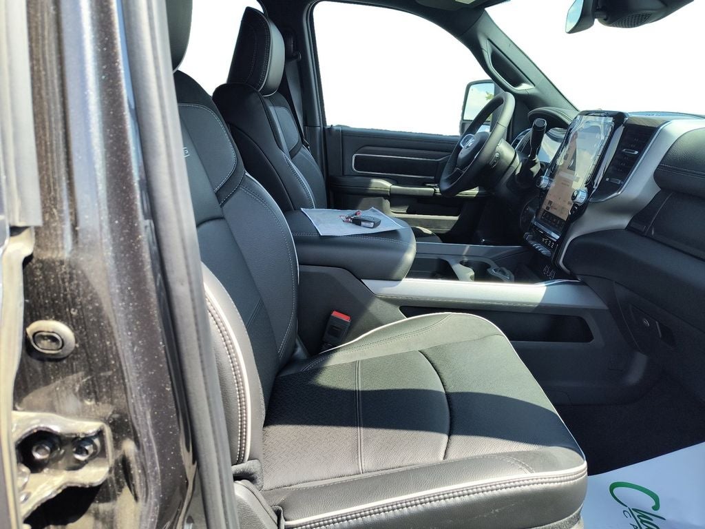 New 2026 Granite Crystal Metallic Clear-Coat Exterior Paint RAM RAM 2500 LARAMIE CREW CAB 4X4 6