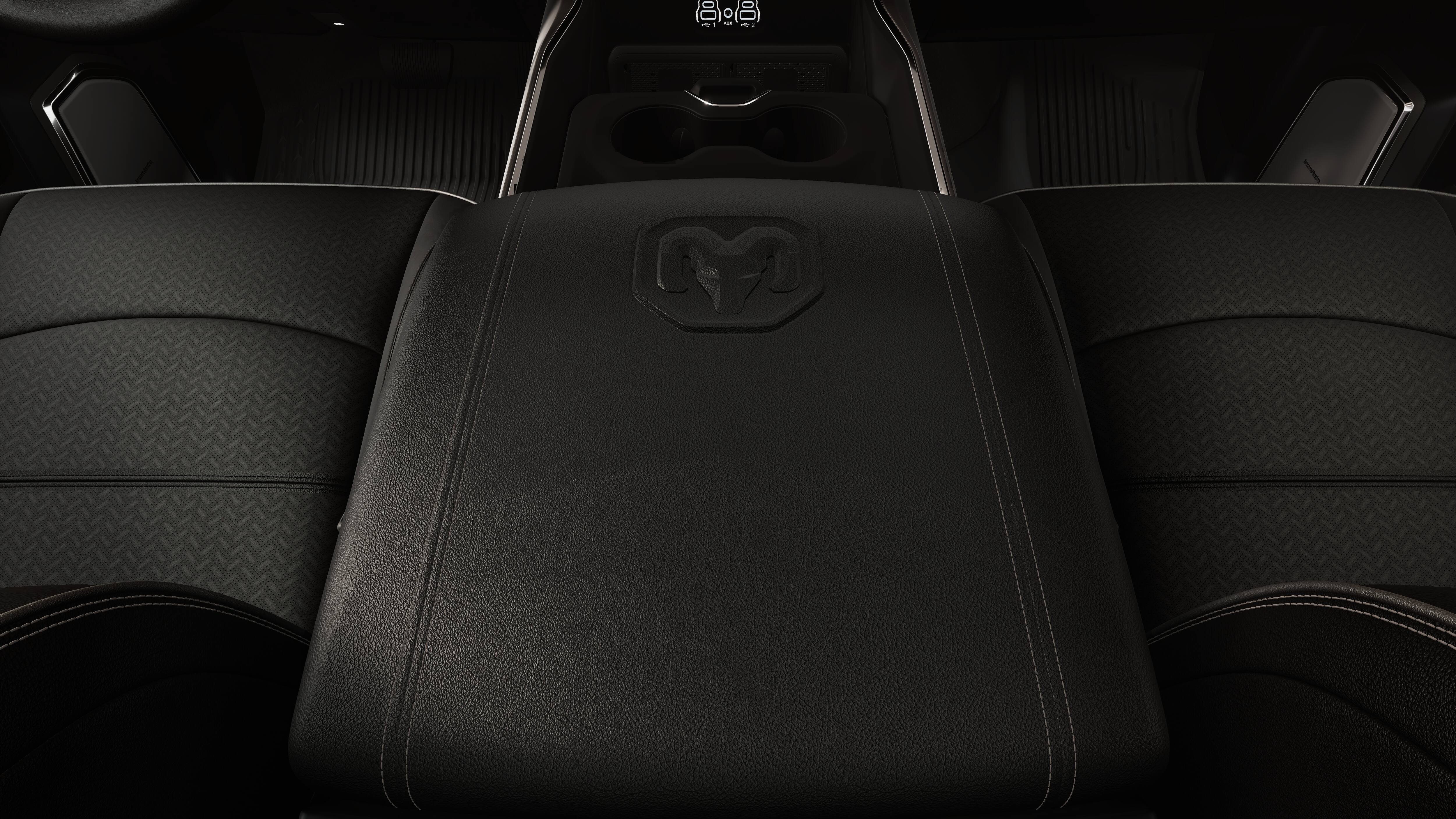 New 2026 Molten Red Pearl-Coat Exterior Paint RAM RAM 3500 LARAMIE MEGA CAB 4X4 6