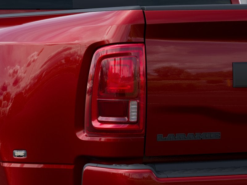 New 2026 Molten Red Pearl-Coat Exterior Paint RAM RAM 3500 LARAMIE MEGA CAB 4X4 6