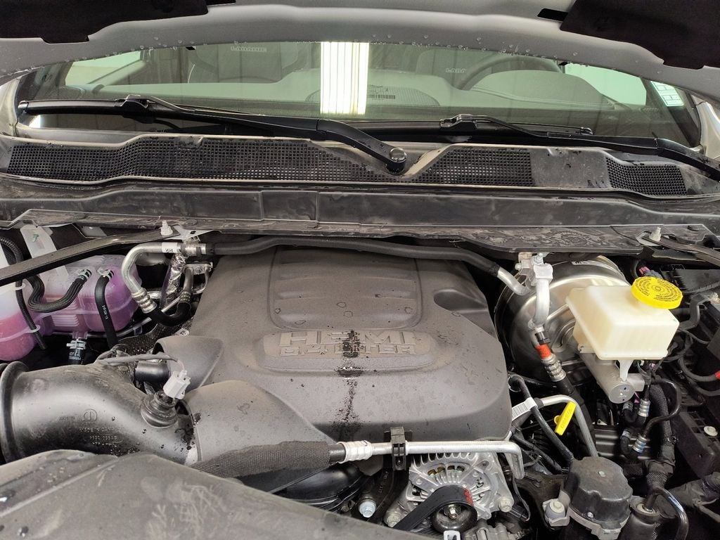 New 2026 Silver-Zynith Exterior Paint RAM RAM 2500 LARAMIE CREW CAB 4X4 6