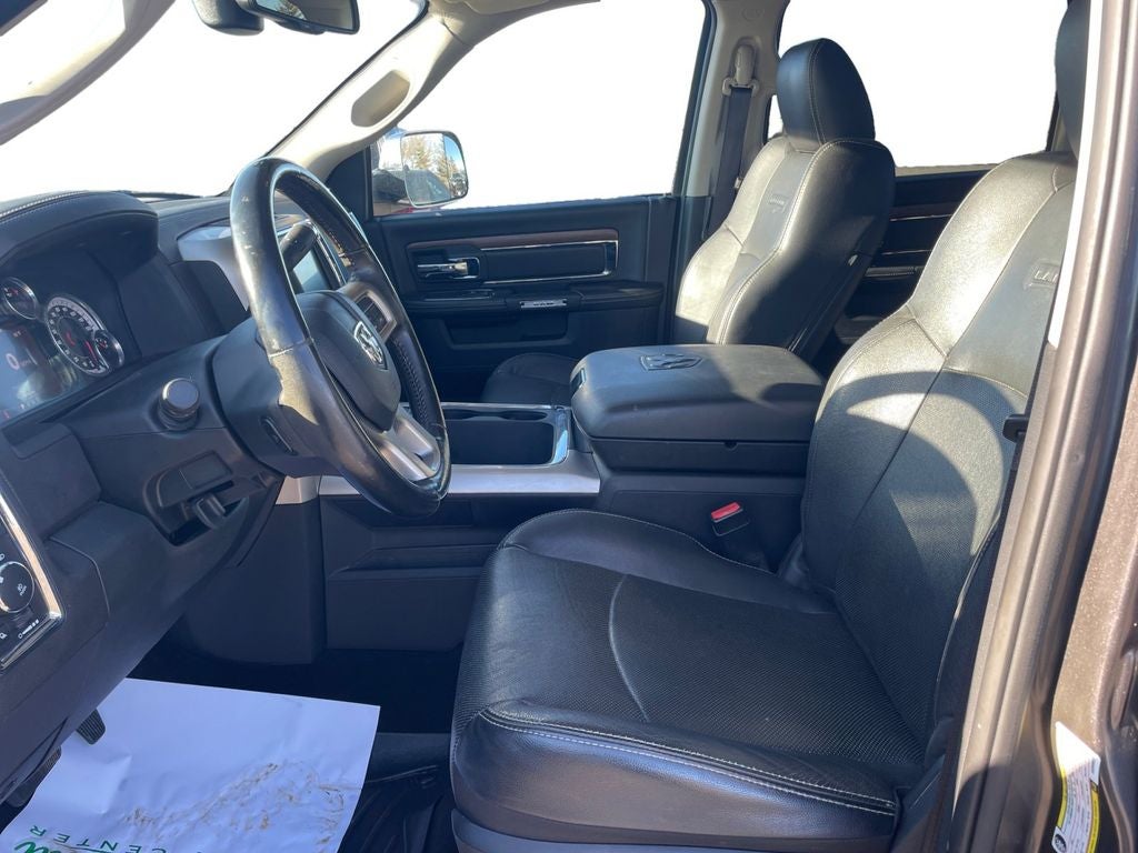 Used 2016 Granite Crystal Metallic Clearcoat RAM Laramie image 10