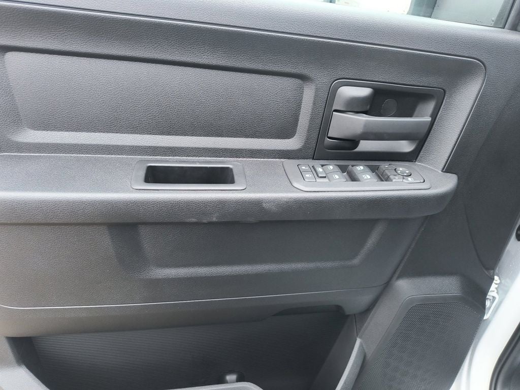 New 2026 Bright White Clear-Coat Exterior Paint RAM RAM 2500 TRADESMAN CREW CAB 4X4 8