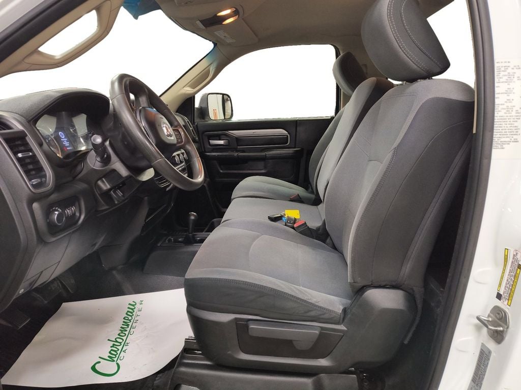 Used 2019 Bright White Clearcoat RAM Tradesman/SLT image 10