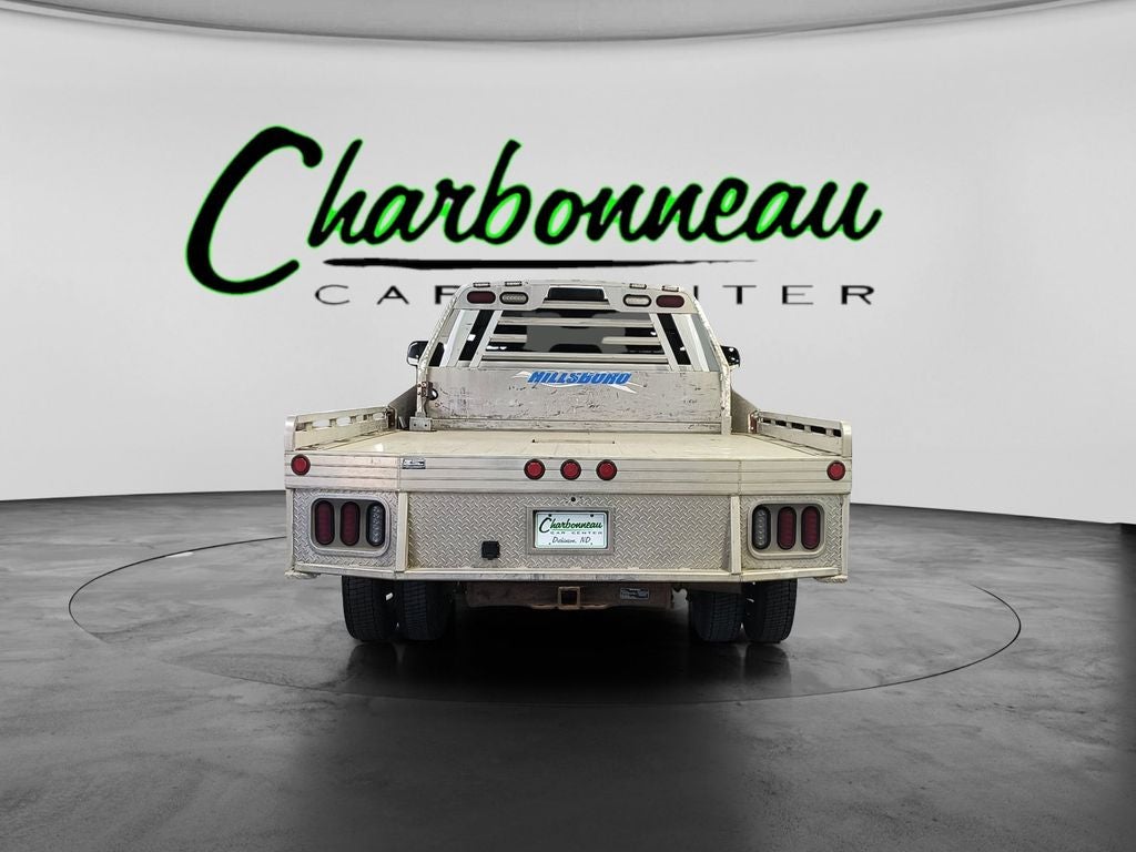 Used 2019 Bright White Clearcoat RAM Tradesman/SLT image 4