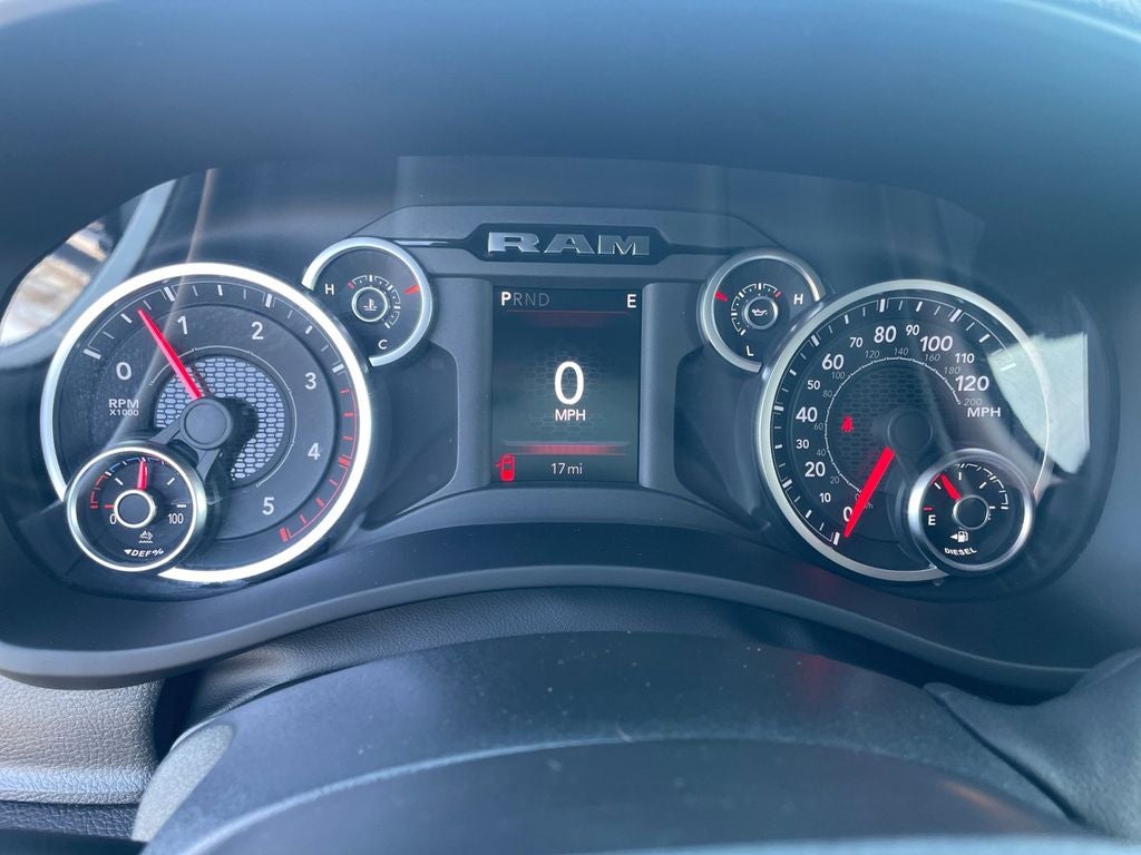 New 2026 Bright White Clear-Coat Exterior Paint RAM RAM 5500 TRADESMAN CHASSIS CREW CAB 4X4 84