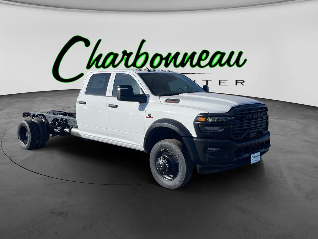 New 2026 Bright White Clear-Coat Exterior Paint RAM RAM 5500 TRADESMAN CHASSIS CREW CAB 4X4 84