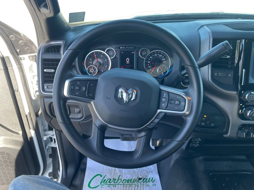 New 2026 Bright White Clear-Coat Exterior Paint RAM RAM 5500 TRADESMAN CHASSIS CREW CAB 4X4 84