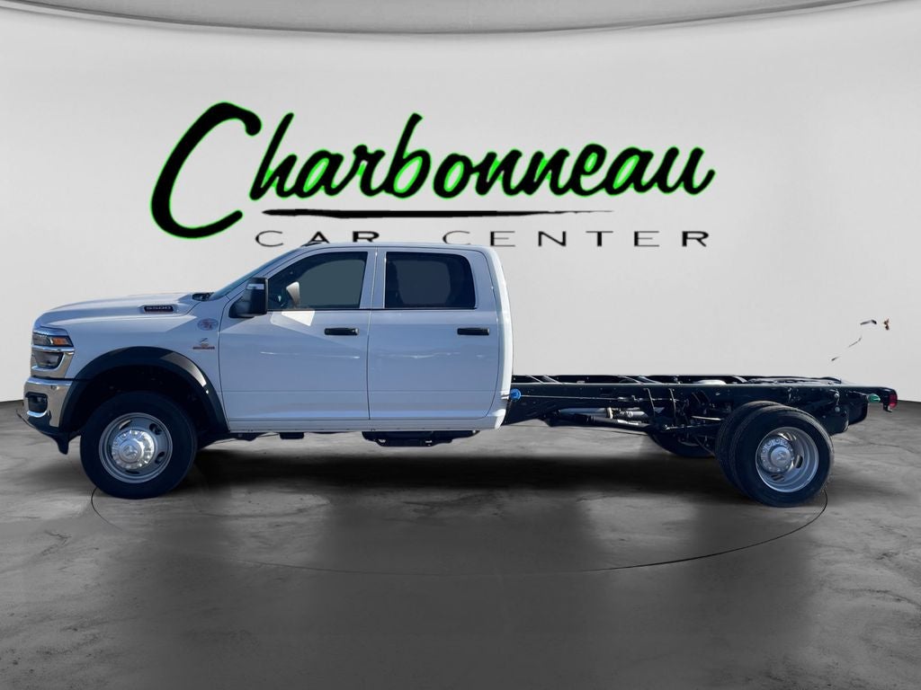 New 2026 Bright White Clear-Coat Exterior Paint RAM RAM 5500 TRADESMAN CHASSIS CREW CAB 4X4 84