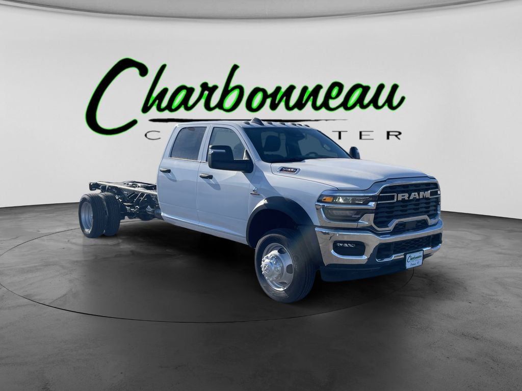 New 2026 Bright White Clear-Coat Exterior Paint RAM RAM 5500 TRADESMAN CHASSIS CREW CAB 4X4 84