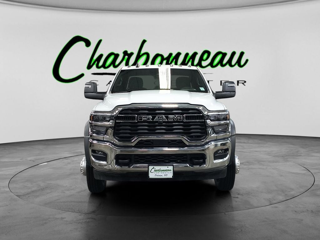 New 2026 Bright White Clear-Coat Exterior Paint RAM RAM 5500 TRADESMAN CHASSIS CREW CAB 4X4 84