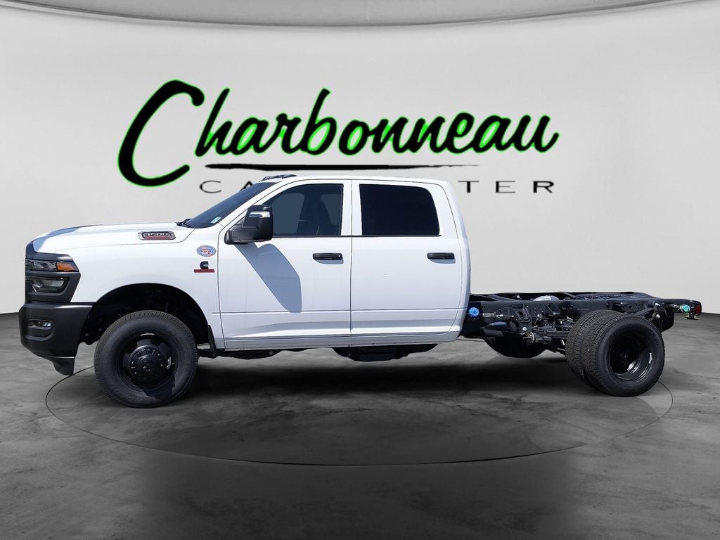 New 2026 Bright White Clear-Coat Exterior Paint RAM RAM 3500 TRADESMAN CREW CAB CHASSIS 4X4 60