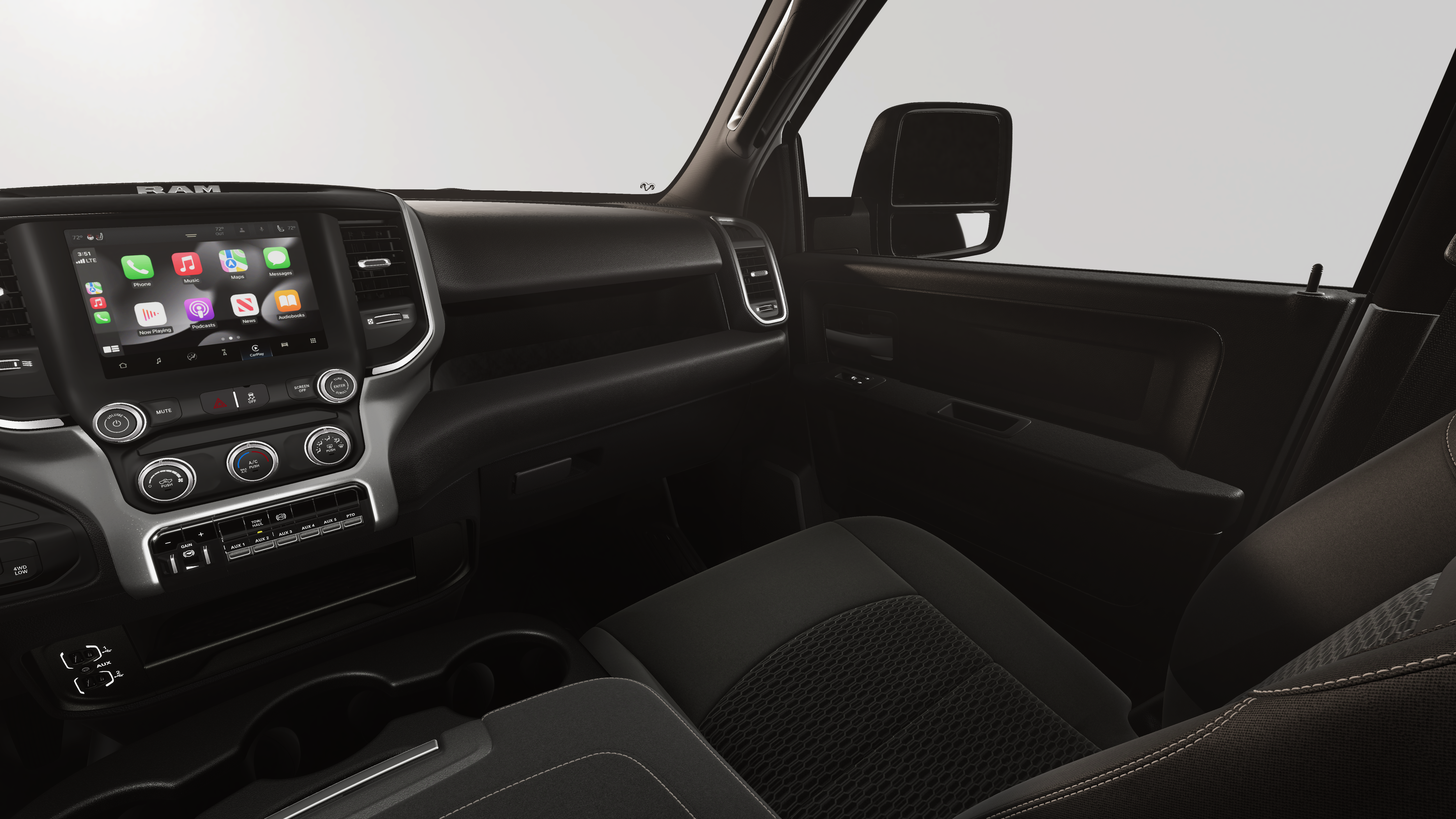 New 2026 Bright White Clear-Coat Exterior Paint RAM RAM 3500 TRADESMAN CREW CAB CHASSIS 4X4 60